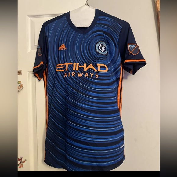 2016/17 New York City FC Away #21 Pirlo Large Adidas Football Soccer MLS - Picture 1 of 10